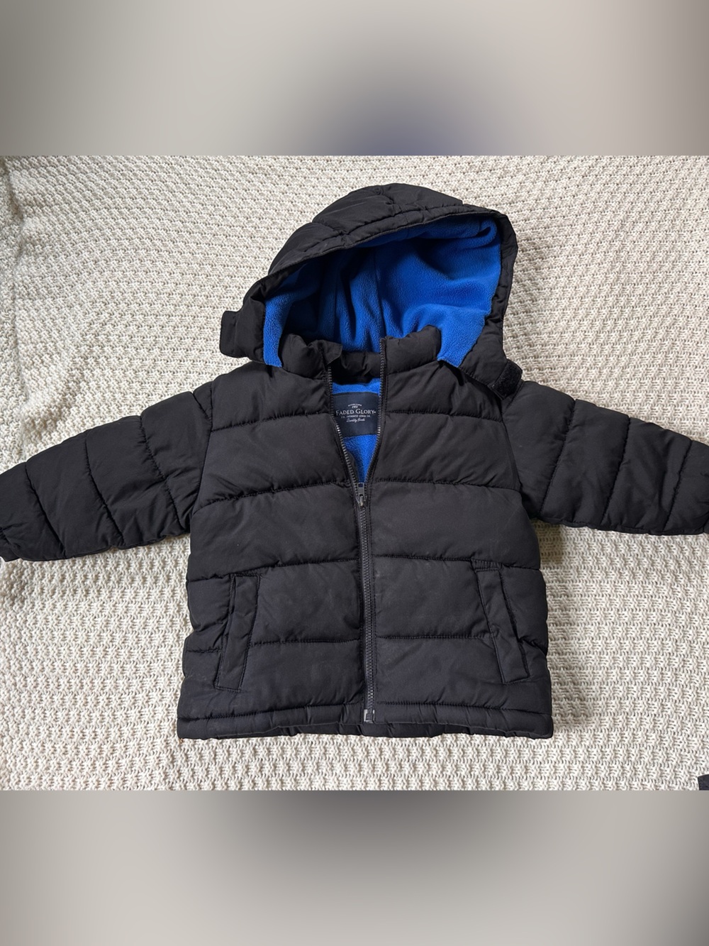 Faded Glory boys Black Puffer Jacket with Blue Lining
